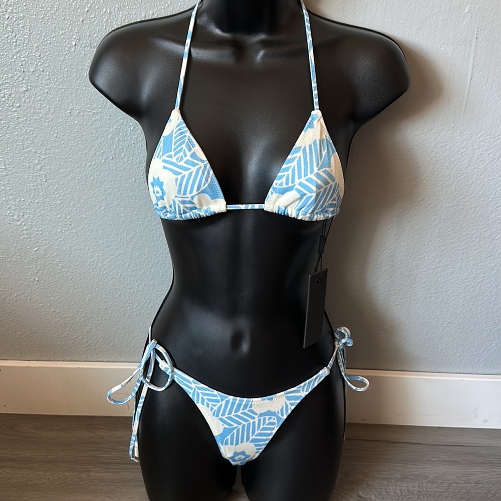 Arizona wild string top and bottom swimsuit set.